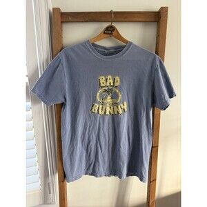 Bad Bunny Worlds Hottest Tour T Shirt Size Medium 2022 Un Verano Sin Ti Merch